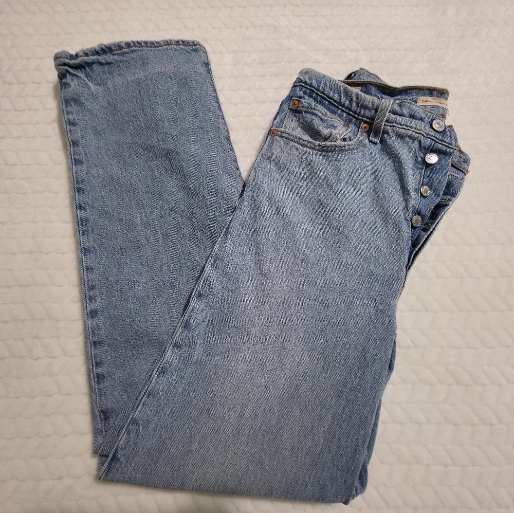 Levi's Straight Ribcage Jeans - Picture 1 of 7
